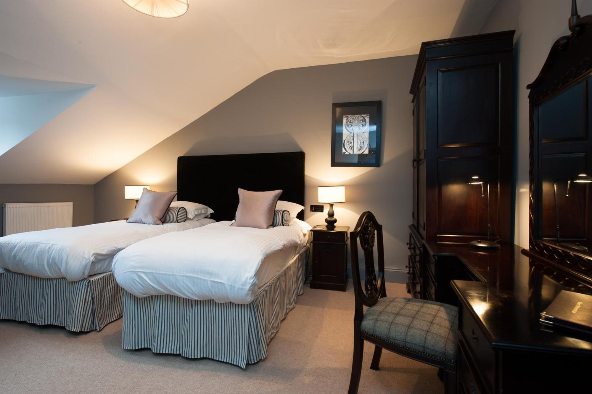 No11 Boutique Hotel & Brasserie Edimburgo Esterno foto